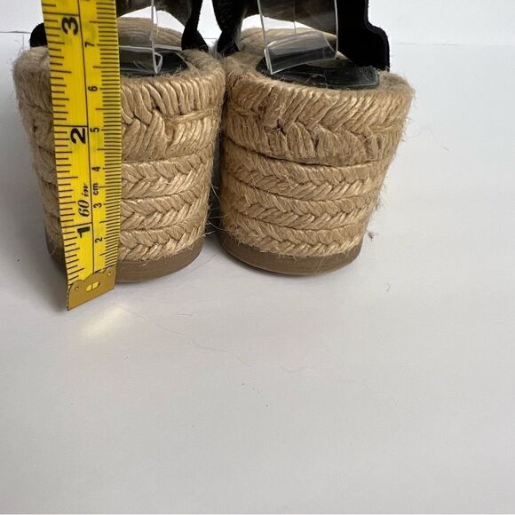 Sold  - Picture 6 of 13